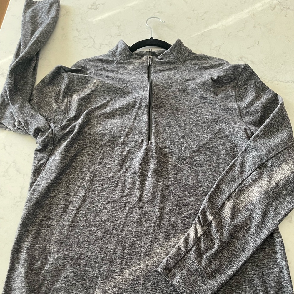 Surge warm zip 1/4 zip. Grey. Size XL